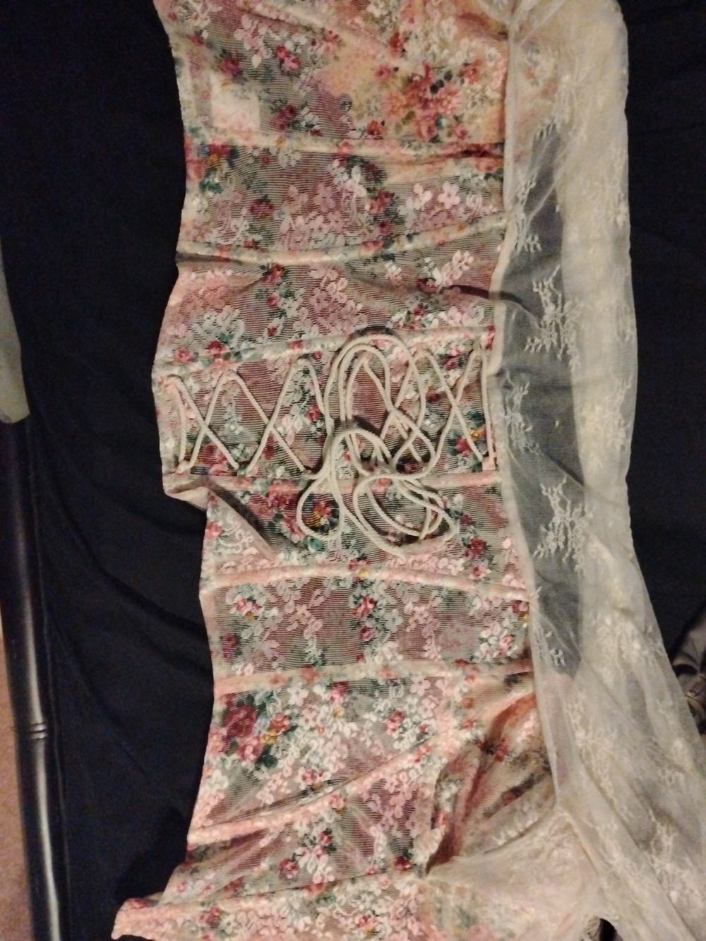 Lacemade Rose Time Magic Corset - Picture 2 of 14